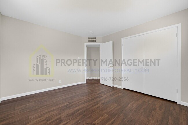 Building Photo - Charming 3-Bedroom Gem on Albatross Way - Cozy Living in Sacramento