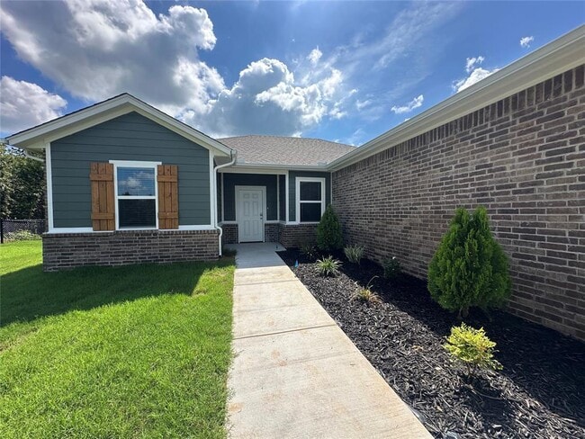 Building Photo - 17141 Lantana Loop