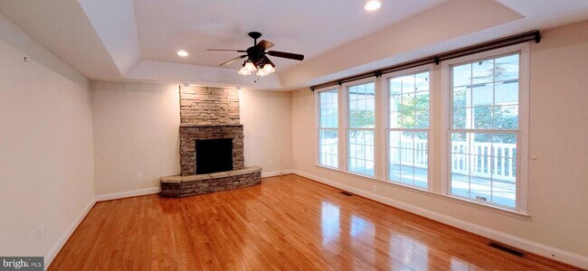Building Photo - 1117 Aquia Dr