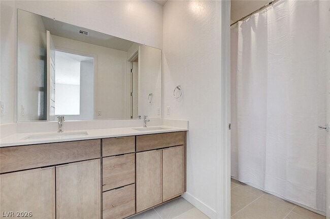 Building Photo - 10022 Digne Ct
