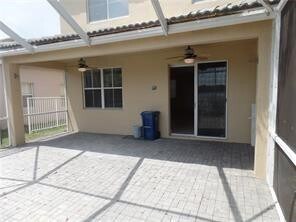 Building Photo - 1156 Chinaberry Dr