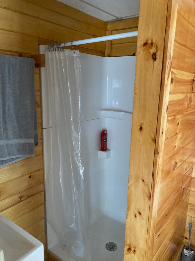 Building Photo - 11 Newhall St