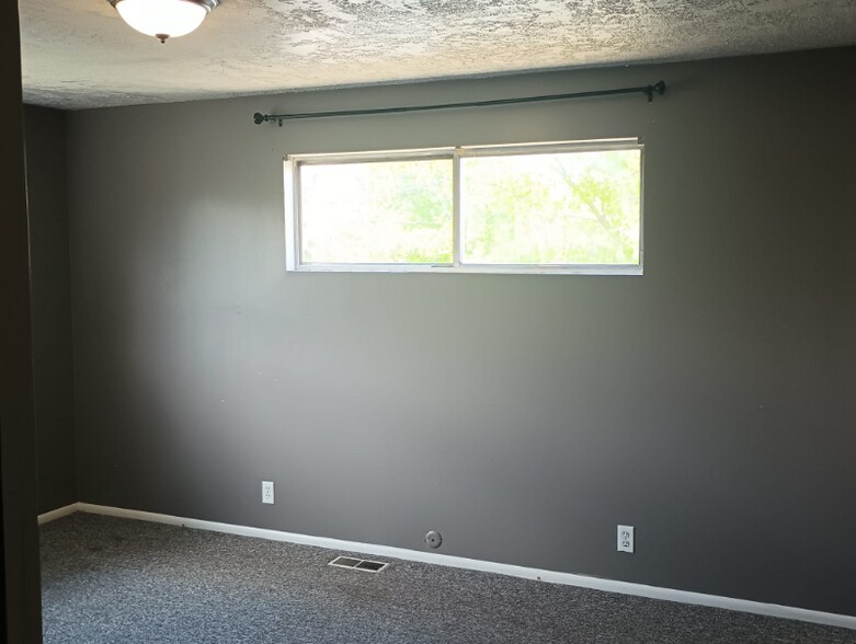 Building Photo - 89 W Gordon Ave