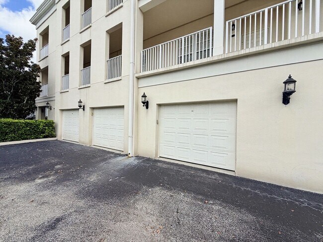 Building Photo - 4286 Anissa Ave