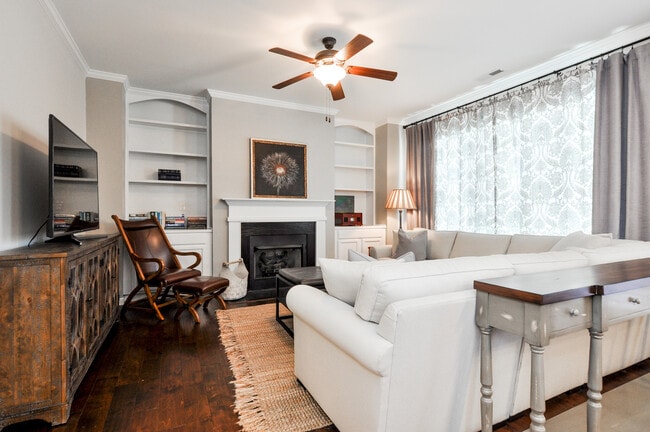 Building Photo - Move in Special-$500 Off your First Full Month! Apply Now! 4-Bedroom Home in Downtown Clayton’s C...