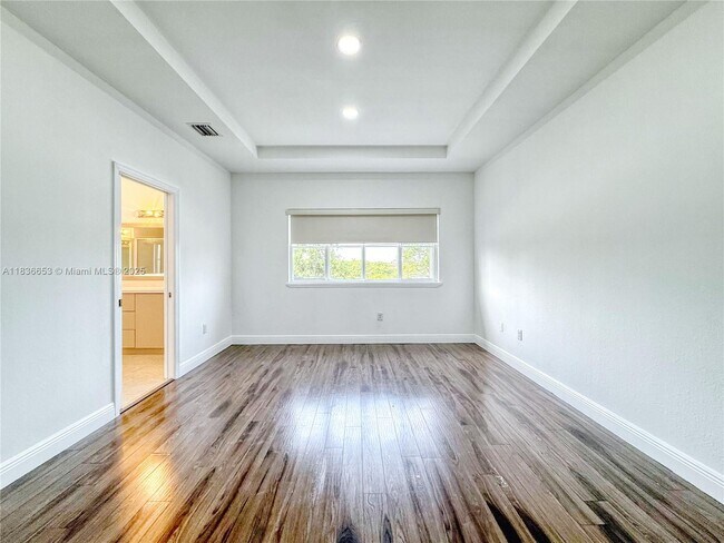 Building Photo - 16562 SW 71st Terrace