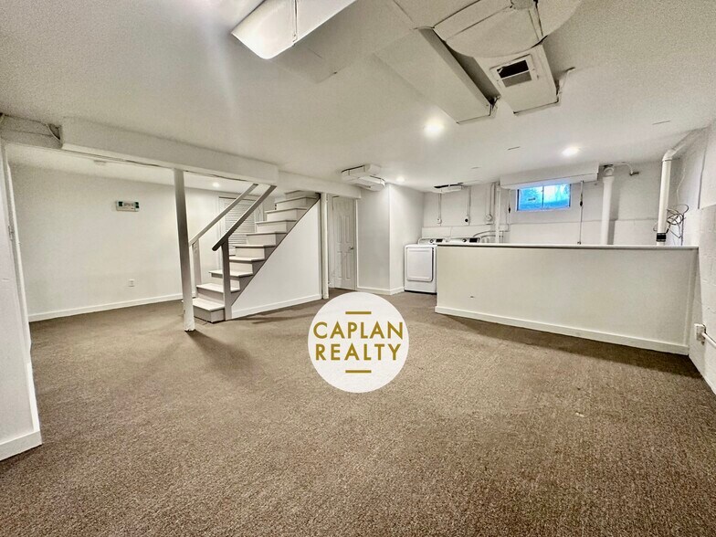 Building Photo - 29 Wellington Rd