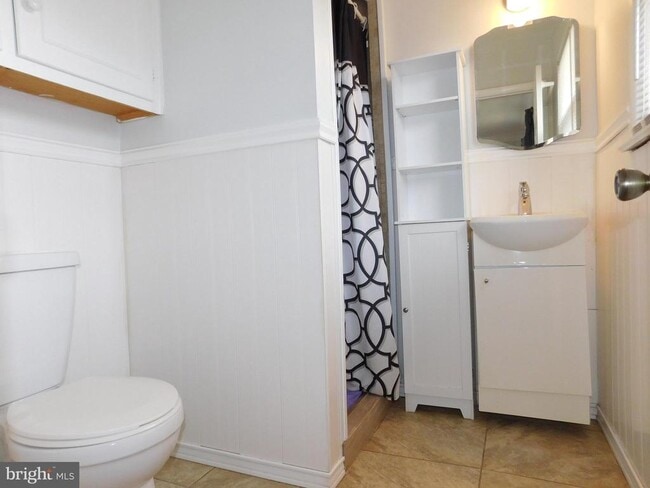 Building Photo - 8428 Aubrey Dr