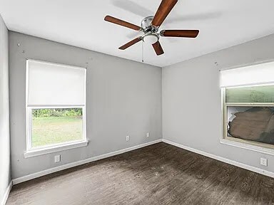 Building Photo - 3035 Modree Ave