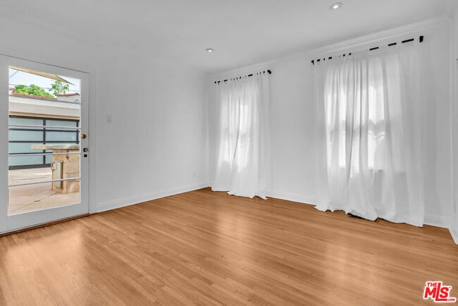 Building Photo - 6131 W 5th St