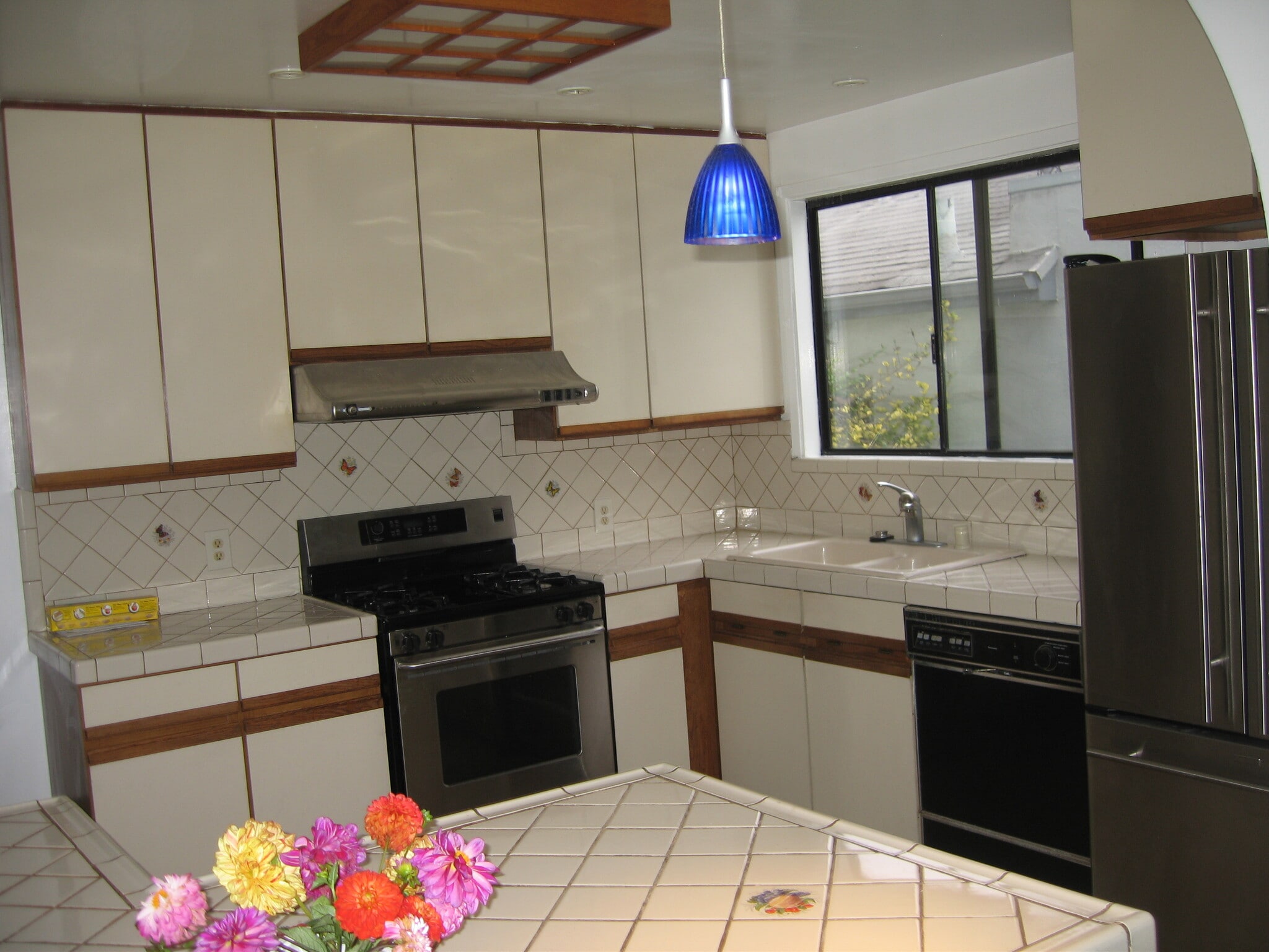 Kitchen - 409 Dellbrook Ave