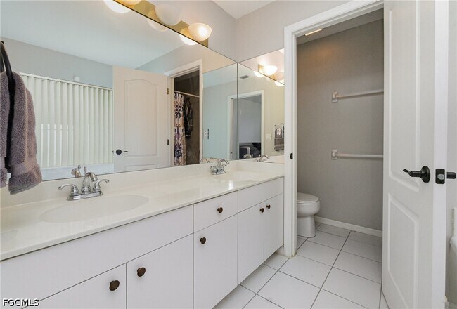 Building Photo - 13246 Highland Chase Pl