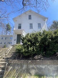 Building Photo - 117 Marshall St