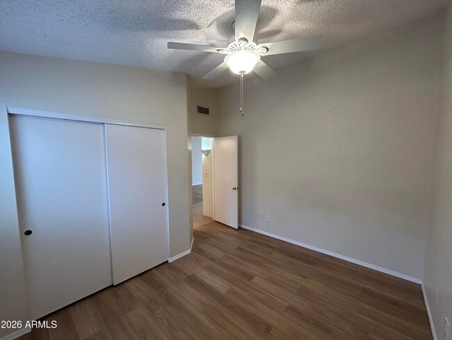 Building Photo - 8835 W Charleston Ave