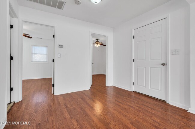 Building Photo - 315 Elizabeth Ave