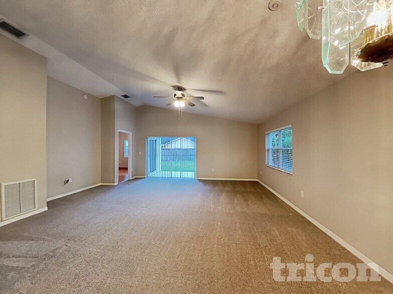 Building Photo - 12922 Brant Tree Dr