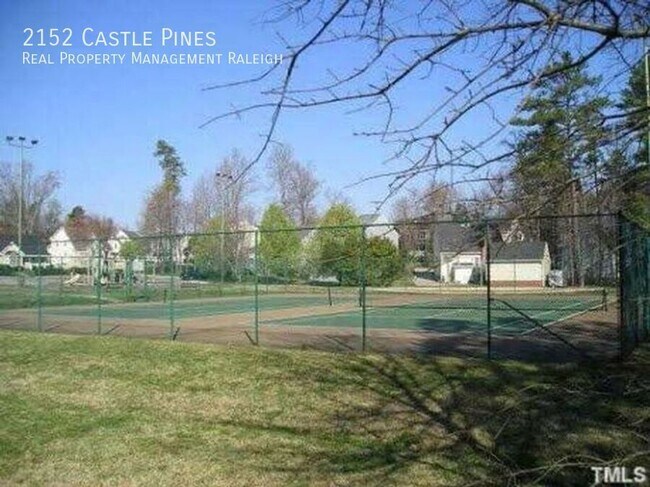 Building Photo - 2152 Castle Pines Dr