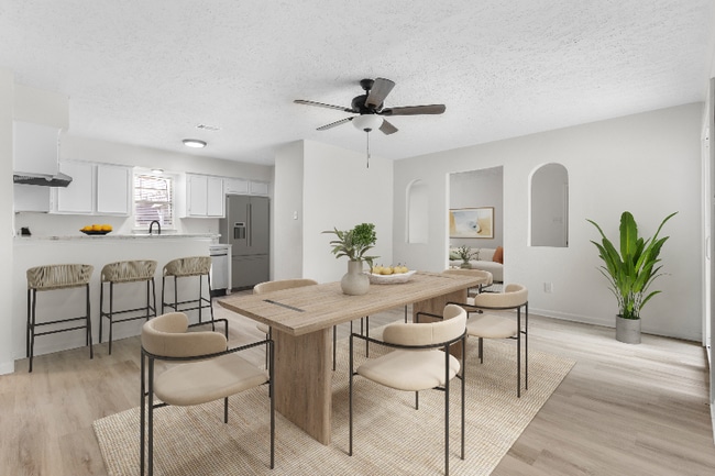 Building Photo - 5019 Brisbane