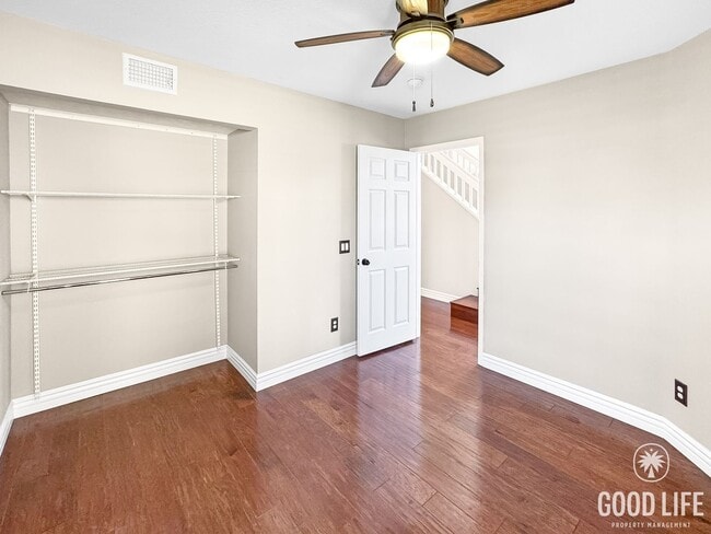 Building Photo - Immaculate 4Bd/2.5Ba Spacious Home with NE...
