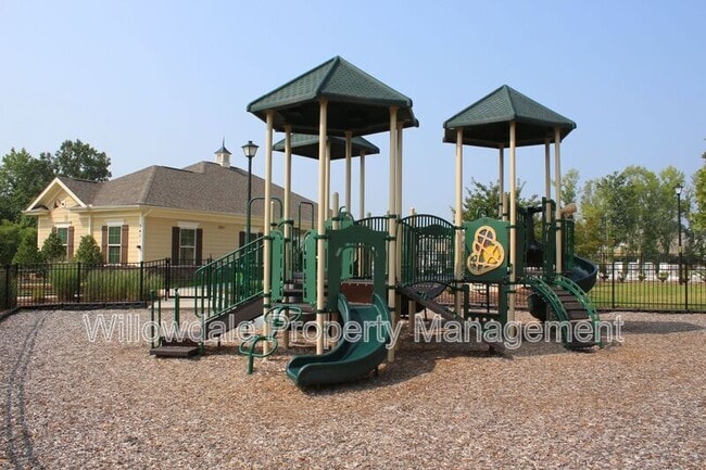 Building Photo - 1139 Chestnut Bluff Run
