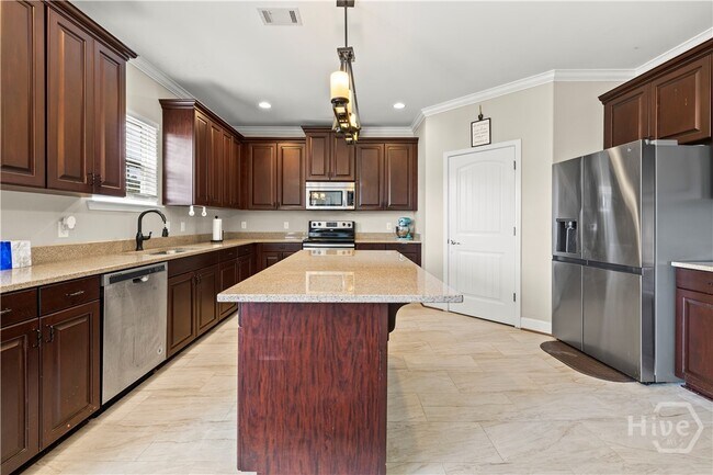 Building Photo - 219 Byron Dr