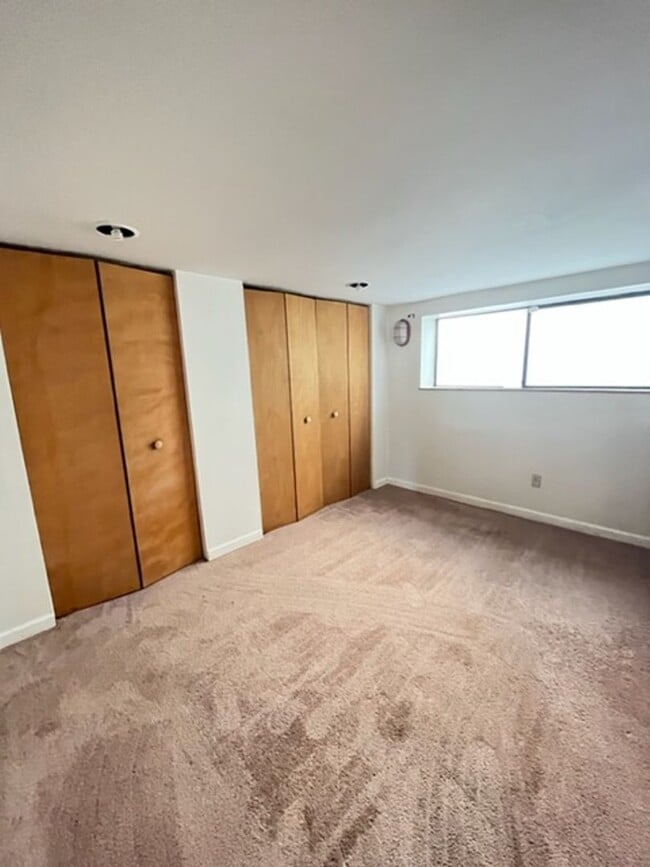 Building Photo - 5411COLBYAVE