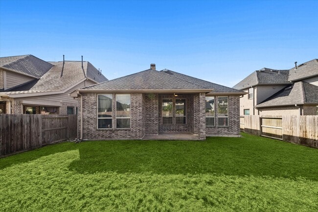 Building Photo - 28418 Asher Falls Ln