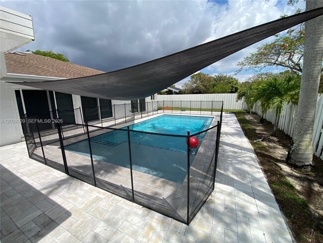 Building Photo - 11121 SW 110th Rd