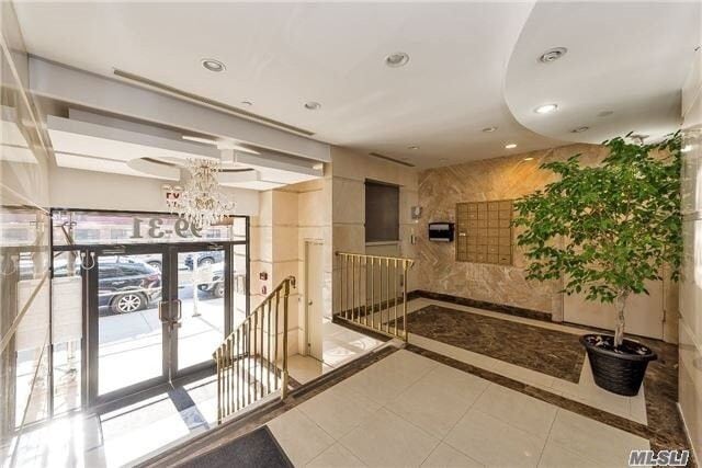 Building Entrance - 99-31 66th Ave