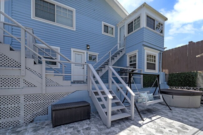 Building Photo - 1072 Johnson Ave