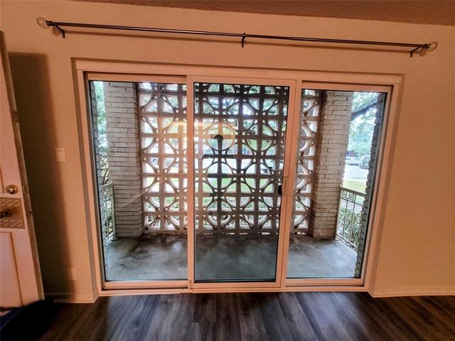 Building Photo - 2303 Ridgmar Plaza