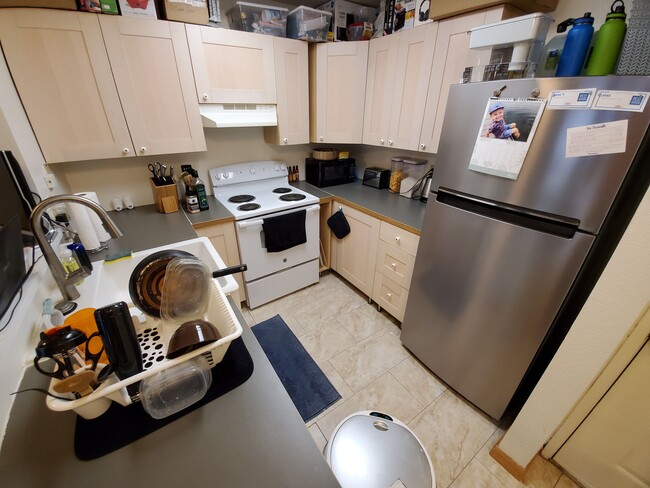 Building Photo - 3520 Lebon Dr