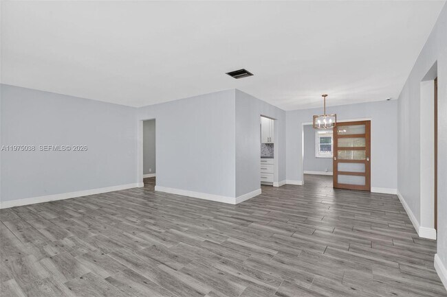 Building Photo - 7613 NW 67th Ave