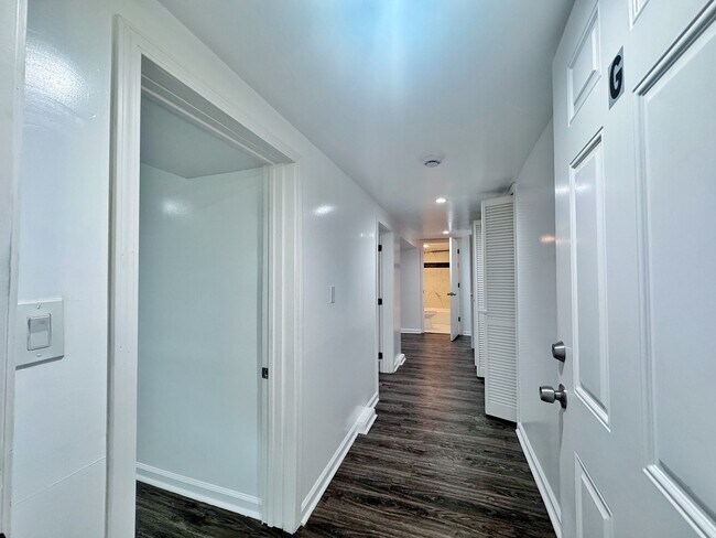 Building Photo - 3316 W Flournoy St
