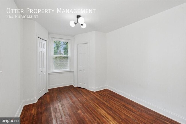 Building Photo - 244 Rubicam St