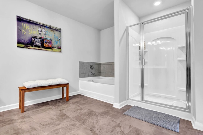 Building Photo - 3361 The Way Pl