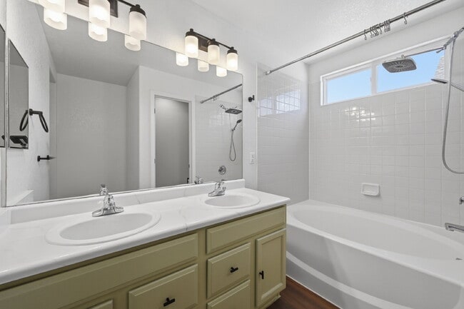 Building Photo - $2,640.95 with $300 off the first month's rent, 4 Beds - 3.5 Bath, Single Family Home in Colorado...