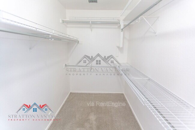 Building Photo - 24625 S Rosewood Dr