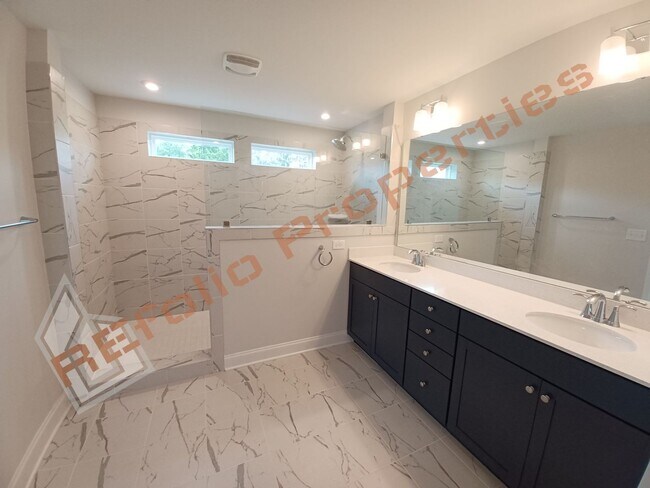 Building Photo - 238 Deardom Wy