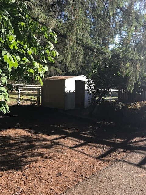 exterior shed for your seasonal recreation items - 21020 SE 358th St