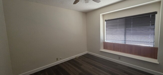 Building Photo - Two Bedroom, Two Bathroom Home in Beaumont!