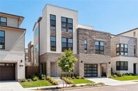 Building Photo - 164 Apron