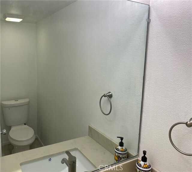 Building Photo - 622 N Howard St