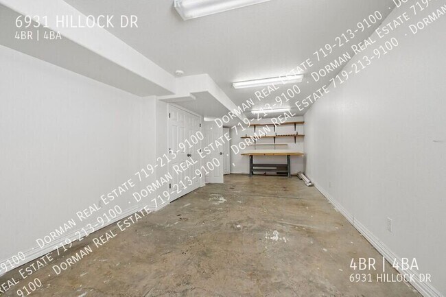 Building Photo - 6931 Hillock Dr