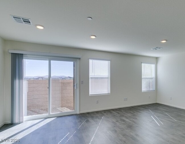 Building Photo - 7885 Sailor Sam Ave