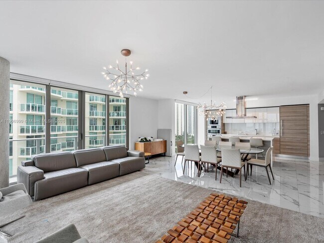 Building Photo - 300 Sunny Isles Blvd