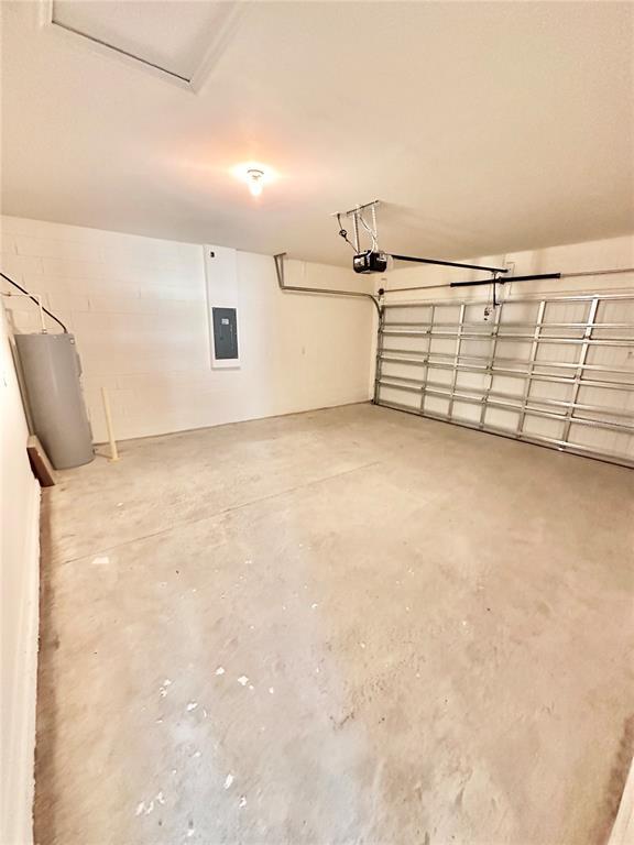 Building Photo - 1020 Chasetree Ln
