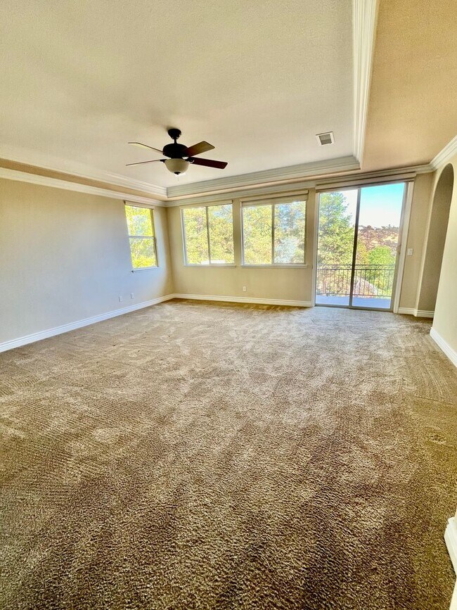 Building Photo - 3381 Black Oak Dr