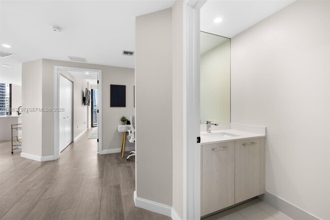 Building Photo - 45 SW 9th St