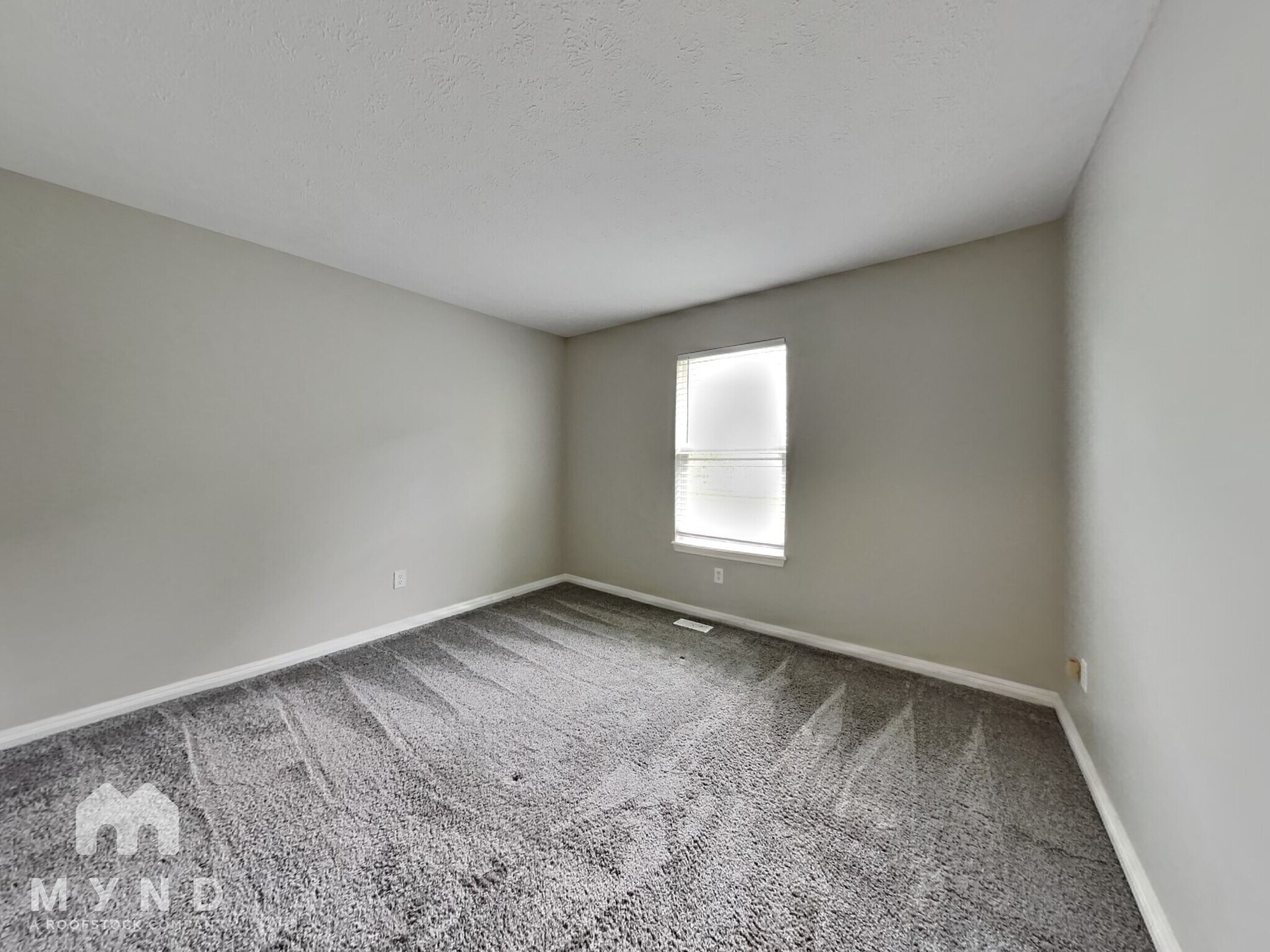 Building Photo - 6627 Lost Tree Ct